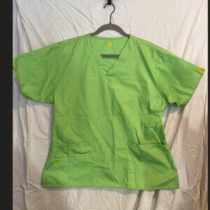 Green Scrub Top – Size L – Cotton Blend
